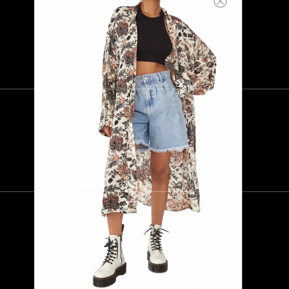 NWOT Free People Play It Cool Printed Kimono